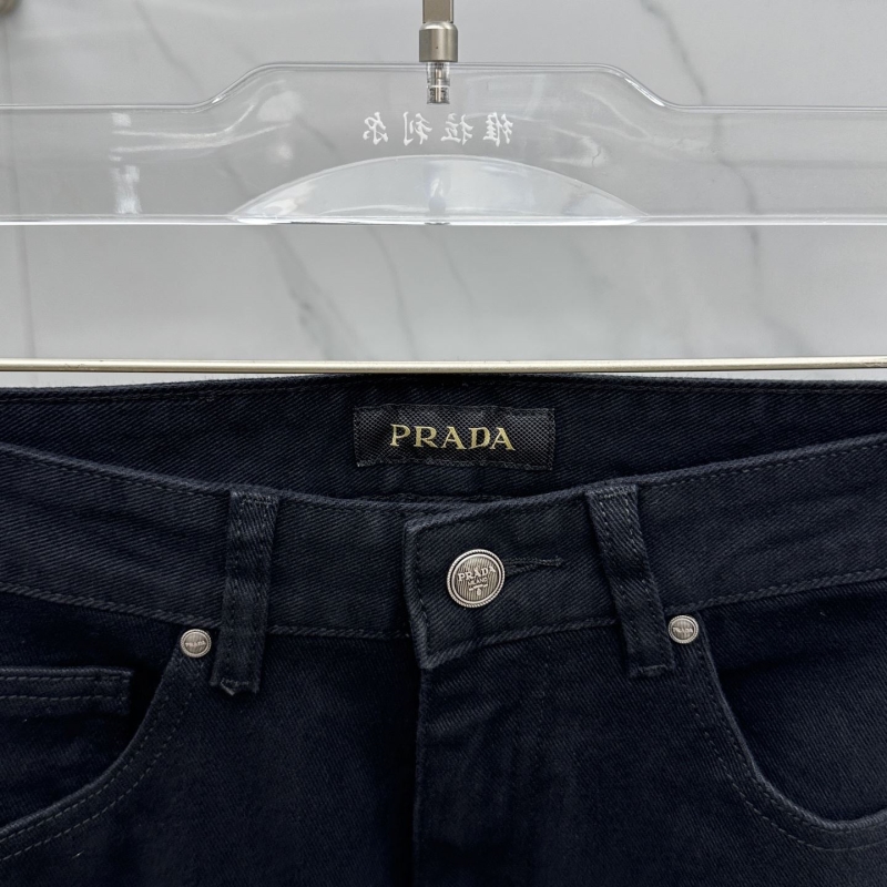 Pra*a jeans